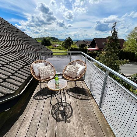 Stadtoase Fulda Mit Flair - Whirlpool, Balkon, 2Xparkplaetze, Highspeed Wlan ภายนอก รูปภาพ